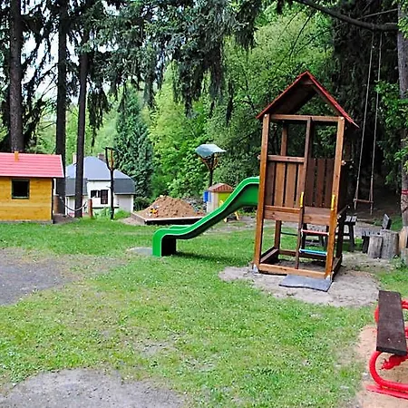 Hotel Pod šikmou Věží 3*