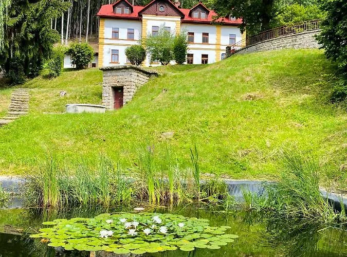 Pod Sikmou Vezi 3*